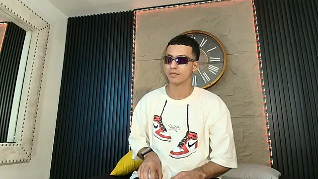 Marcus Jeron online show from 05/10/26, 09:09