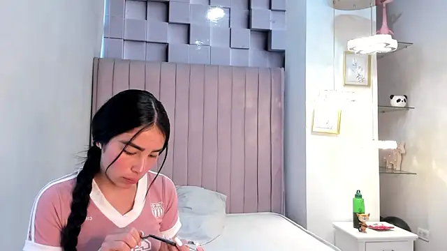 CandySays online show from 11/07/25, 11:32