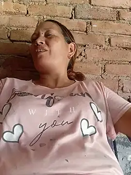 Snapshot of marinita13 chatting on 07/08/26, 02:54 marinita13 online show from 07/08/26, 02:54