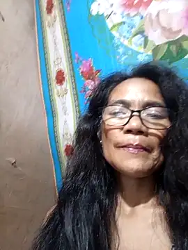 ImYourWoman 55 online show from 10/24/25, 11:28