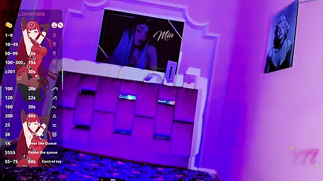 LADY-HOT-SEXY- online show from 06/03/26, 11:10