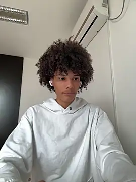 Max Rain online show from 09/22/25, 06:10