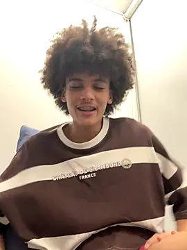 Max Rain online show from 12/14/25, 04:40