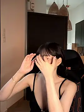 Snapshot of _Meimeibaby_ chatting on 10/10/25, 07:07 Meimeibaby online show from 10/10/25, 07:07