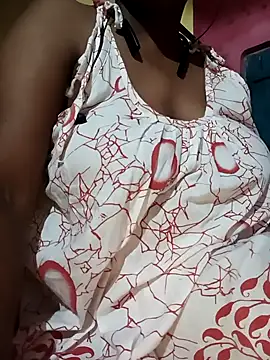 Snapshot of Bhanu-Sharma chatting on 05/24/26, 06:57 Bhanu-Sharma online show from 05/24/26, 06:57