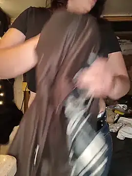 Snapshot of Britania666 chatting on 02/16/26, 05:25 Britania666 online show from 02/16/26, 05:25