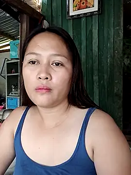 Snapshot of pretty_me092121 chatting on 11/08/25, 05:29 pretty me092121 online show from 11/08/25, 05:29