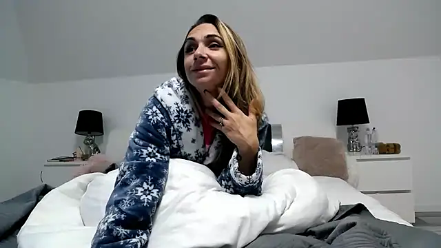 ArabianMalikah online show from 11/10/25, 05:28