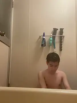 suzaku1229 online show from 03/28/26, 03:22