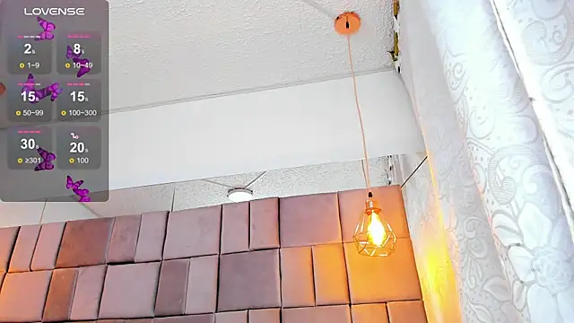 antoneella jones online show from 12/22/25, 12:35