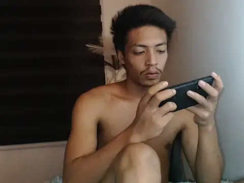 Snapshot of trans_69_ chatting on 10/03/25, 07:00 trans 69 online show from 10/03/25, 07:00