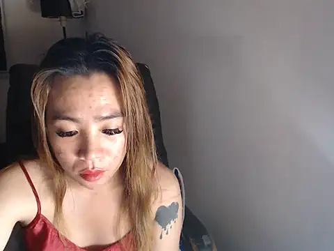 trans 69  online show from 06/06/26, 08:24