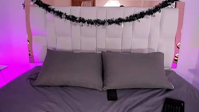 Molly sweetlove online show from 10/09/25, 07:01