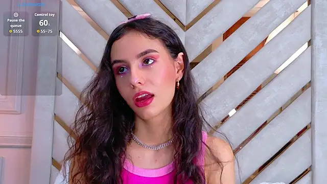 Sarah-Grace online show from 09/13/25, 02:44