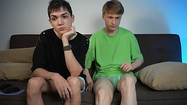 Snapshot of MattyandAiden chatting on 12/04/25, 06:49 MattyandAiden online show from 12/04/25, 06:49