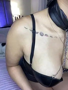 juliana-mancini online show from 03/17/26, 10:07