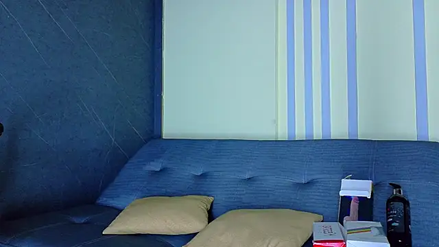 ALANNFERRER online show from 04/08/26, 10:04