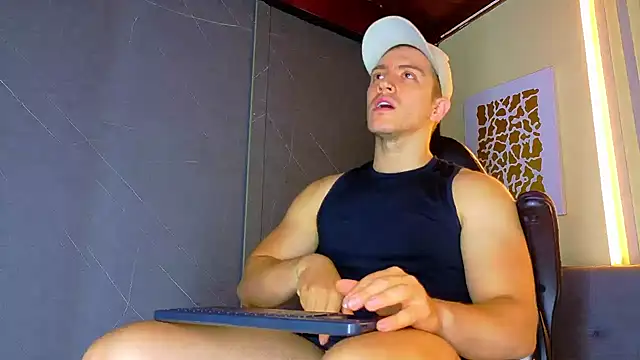 ALANNFERRER online show from 05/19/26, 11:16