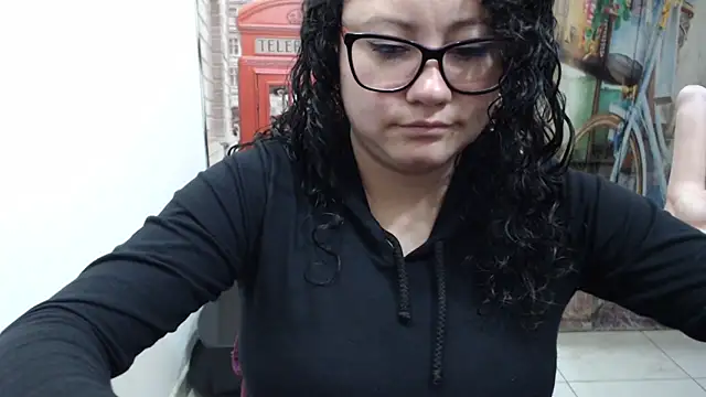 greeneyes nurse online show from 09/17/25, 03:19