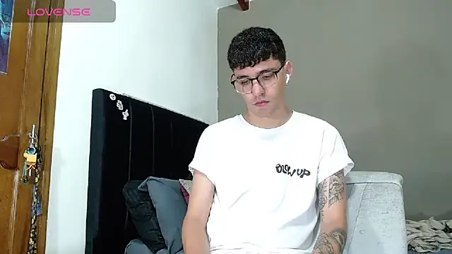 Matteo12  online show from 02/27/26, 09:48