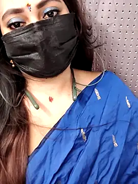 Cutie nila26 online show from 09/15/25, 05:51