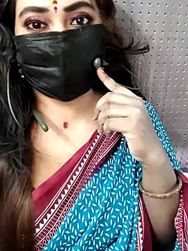 Cutie nila26 online show from 10/15/25, 06:24