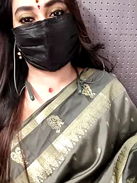 Cutie nila26 online show from 10/17/25, 05:21