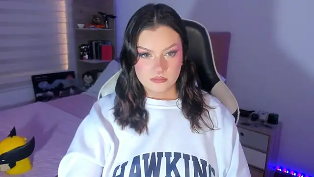 OphelianaRose33 online show from 07/16/26, 07:31