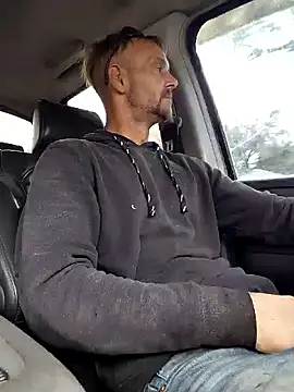 Hungwell1515 online show from 02/16/26, 09:11