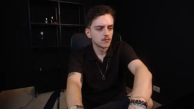 Snapshot of FelixStarkk chatting on 07/03/26, 04:52 FelixStarkk online show from 07/03/26, 04:52
