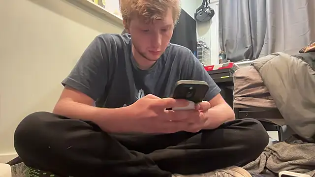 Novvikk88 online show from 04/04/26, 12:20