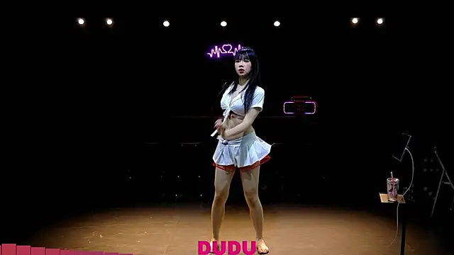 Snapshot of yznt-dudu chatting on 09/12/25, 11:10 yznt-dudu online show from 09/12/25, 11:10