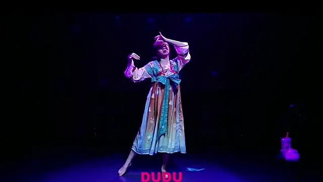 Snapshot of yznt-dudu chatting on 10/04/25, 12:25 yznt-dudu online show from 10/04/25, 12:25