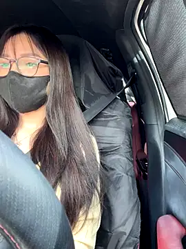 Linh 2004 online show from 09/19/25, 06:04