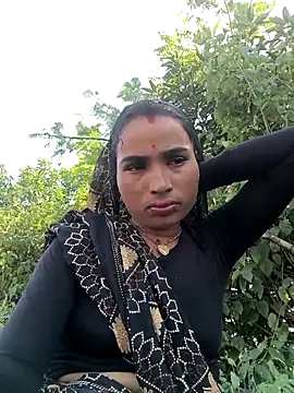 Snapshot of Hot_raaani chatting on 09/24/25, 09:01 Hot raaani online show from 09/24/25, 09:01