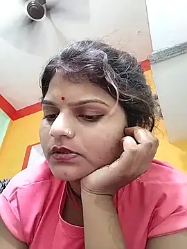 Snapshot of Hot_mirchjii chatting on 09/25/25, 11:47 Hot mirchjii online show from 09/25/25, 11:47