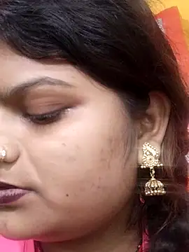 Snapshot of Hot_mirchjii chatting on 10/29/25, 06:26 Hot mirchjii online show from 10/29/25, 06:26