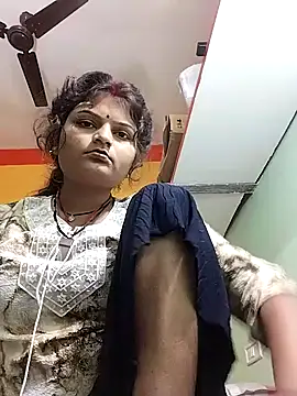 Snapshot of Hot_mirchjii chatting on 11/05/25, 04:34 Hot mirchjii online show from 11/05/25, 04:34