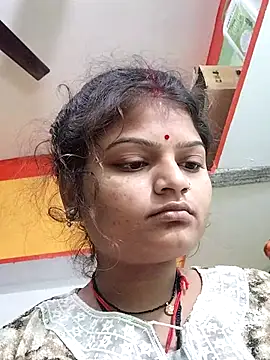 Snapshot of Hot_mirchjii chatting on 11/09/25, 01:04 Hot mirchjii online show from 11/09/25, 01:04