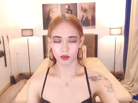 PreciousAmore online show from 03/18/26, 09:18