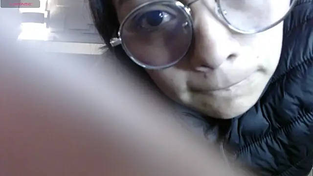 Snapshot of katalina07_1 chatting on 10/10/25, 01:21 katalina07 1 online show from 10/10/25, 01:21