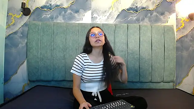 katalina07 1 online show from 04/12/26, 06:02