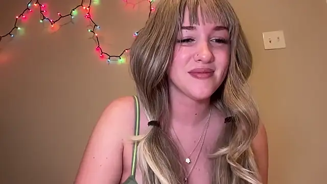 anamira1 online show from 02/26/26, 12:37