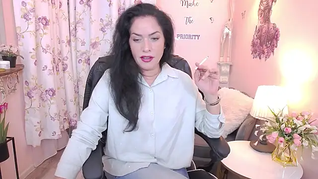 MyLovOne online show from 11/08/25, 10:48