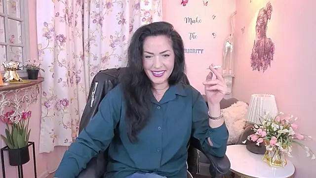 MyLovOne online show from 11/22/25, 11:31