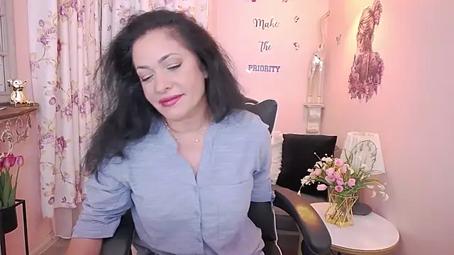 MyLovOne online show from 06/07/26, 09:24
