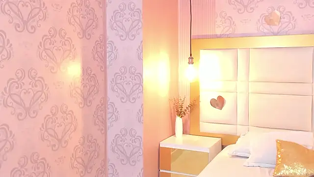 luna hot ass online show from 02/01/26, 03:43