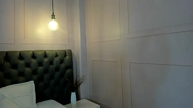 luna hot ass online show from 03/21/26, 10:35