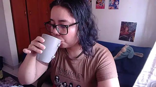 saenz eymi online show from 09/25/25, 06:44