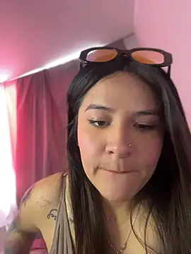 Linda Bellucci online show from 07/21/26, 03:36